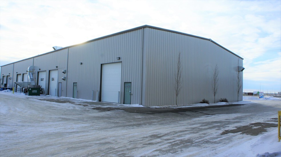 More Photos Of 7609 Sparrow Dr, Leduc Warehouse For Sale
