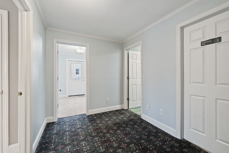 More Photos Of 396 4th St, Beaver Office Residential For Sale