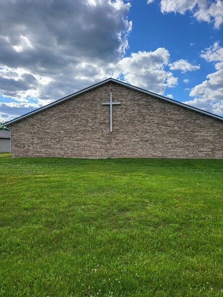 More Photos Of 5655 W 500 S, Williamsport Religious Facility For Sale
