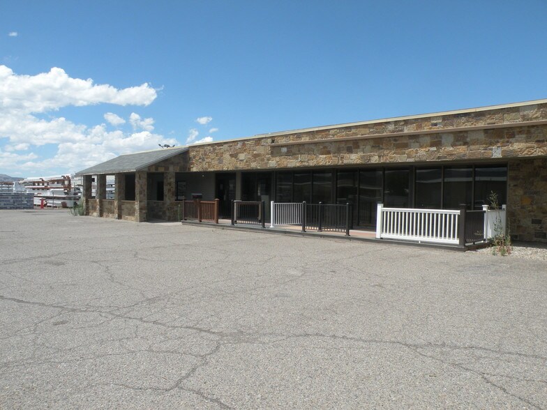 More Photos Of 711 S 15th St, Grand Junction Storefront For Sale