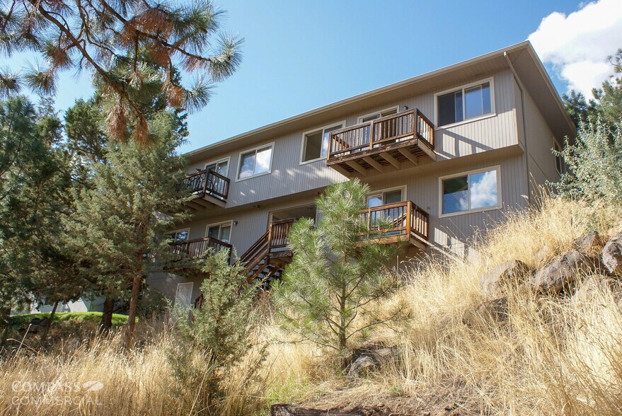 More Photos Of 1597 NW Portland Ave, Bend Apartments For Sale