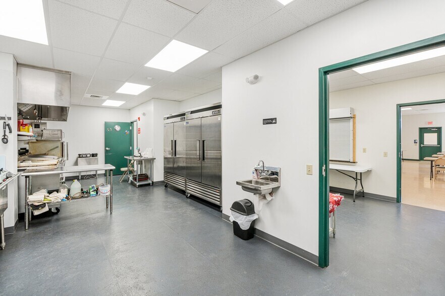 More Photos Of 111 N Broadway, Wind Gap Freestanding For Sale