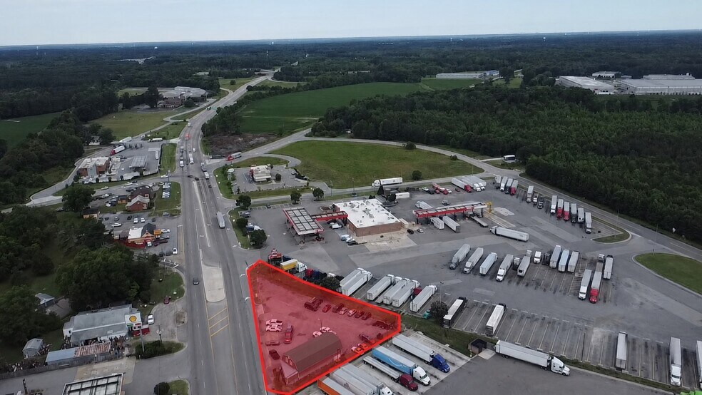 More Photos Of 4700 County Dr, Disputanta General Retail For Sale