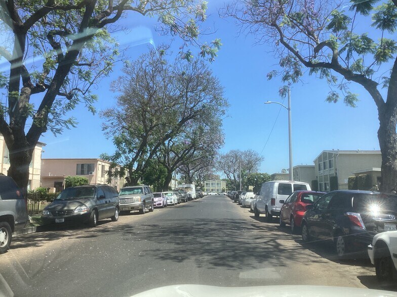 More Photos Of 1426 Minnie St, Santa Ana Apartments For Sale