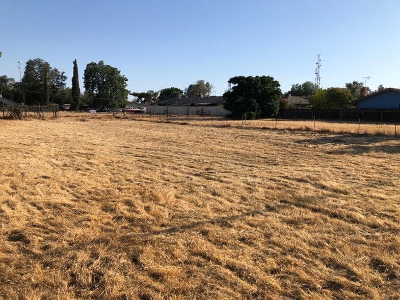 More Photos Of 2505 W Dakota Ave, Fresno Land For Sale