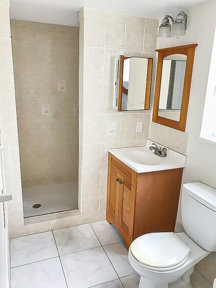 More Photos Of 4103 Riverside Dr, Coral Springs Apartments For Sale