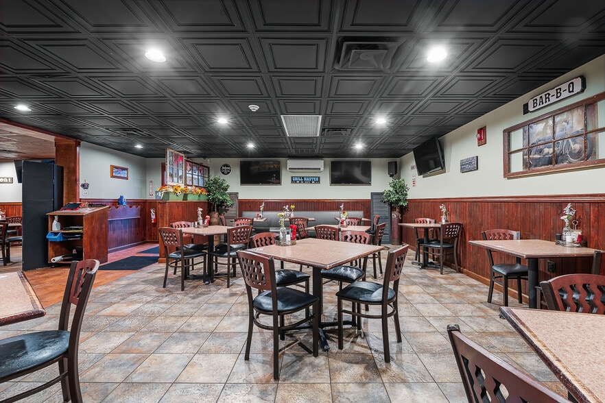 More Photos Of 245 Owen St, Swoyersville Restaurant For Sale
