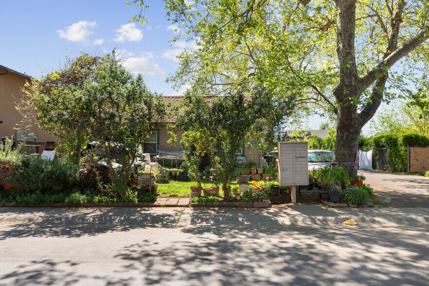 More Photos Of 420 Cleveland Ave, Sacramento Land For Sale