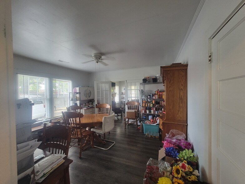 More Photos Of 10895 Commerce St, Summerville Office Residential For Sale