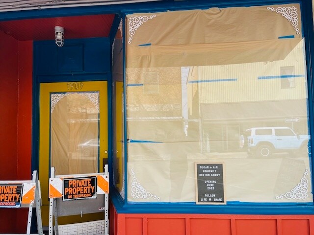 More Photos Of 1911 2nd St, Tillamook General Retail For Sale