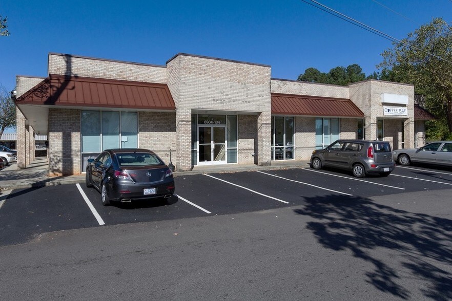 More Photos Of 6904 Glenwood Ave, Raleigh Freestanding For Lease