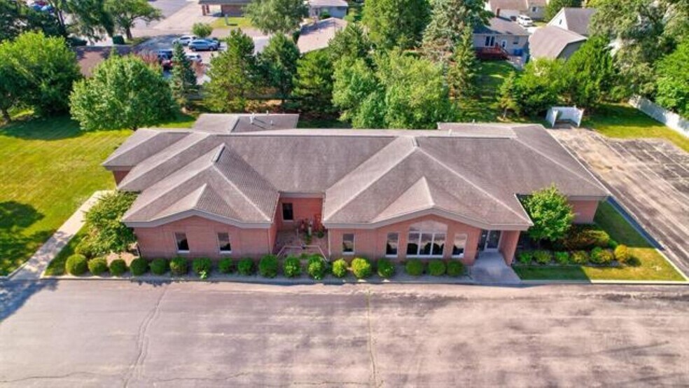More Photos Of 2010 15th St, Bay City Healthcare For Sale
