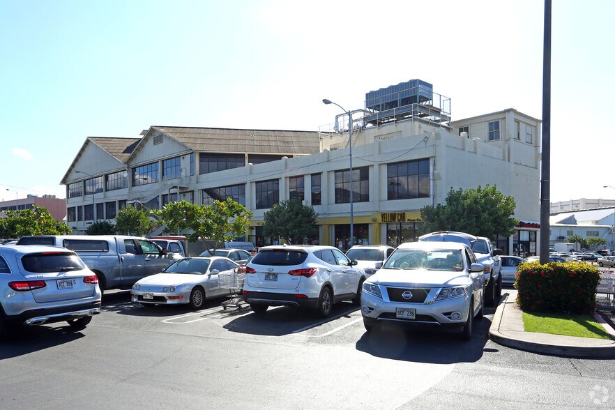 Primary Photo Of 801 Dillingham Blvd, Honolulu Flex For Lease