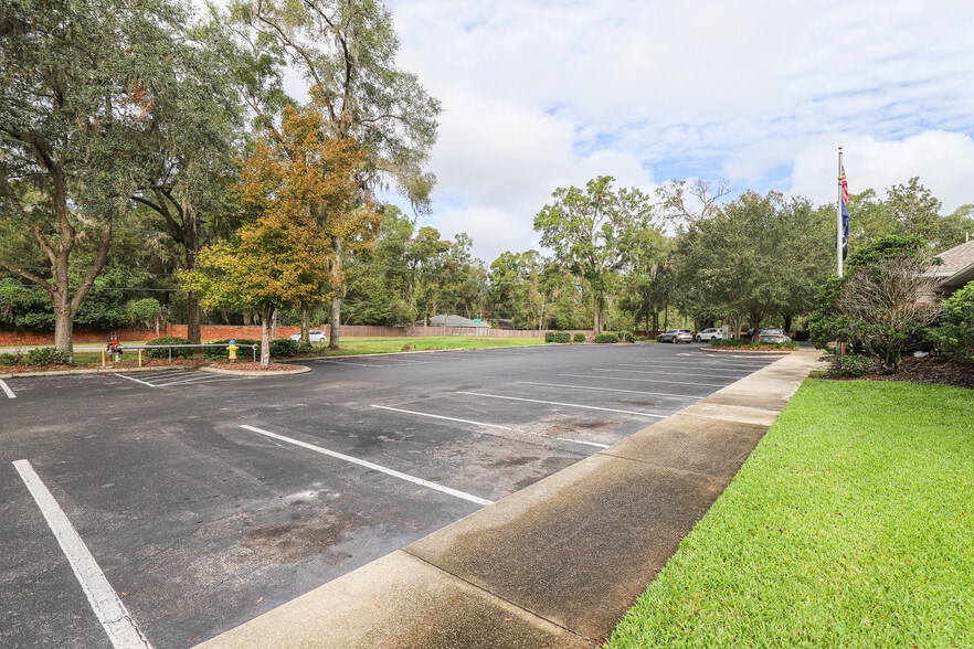 More Photos Of 2025 SW 75th St, Gainesville Medical For Lease