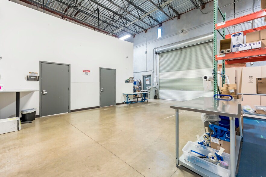 More Photos Of 3900-3908 NW 126th Ave, Coral Springs Warehouse For Sale