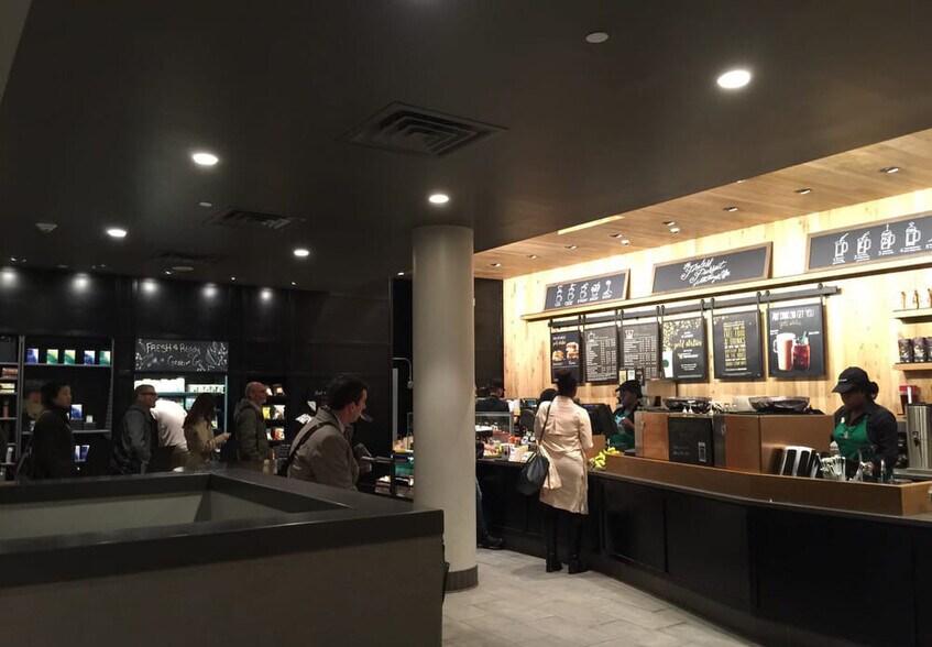 More Photos Of 3 E 40th St, New York Hotel For Lease