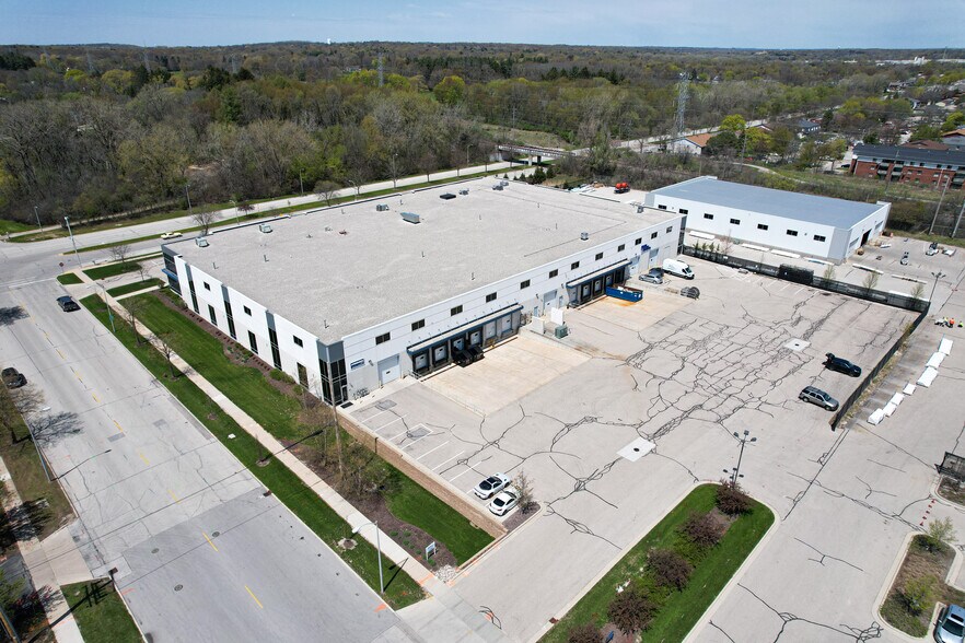 More Photos Of 11540 W Rogers St, West Allis Industrial For Lease