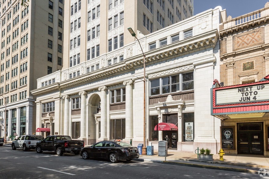 More Photos Of 721 Broad St, Chattanooga Apartments For Sale