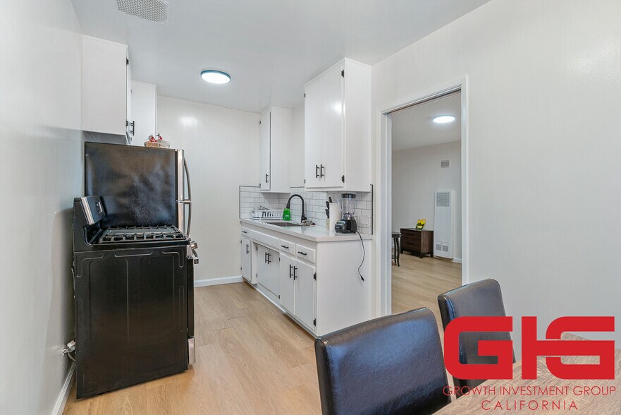 More Photos Of 259 N Euclid Ave, Pasadena Apartments For Sale