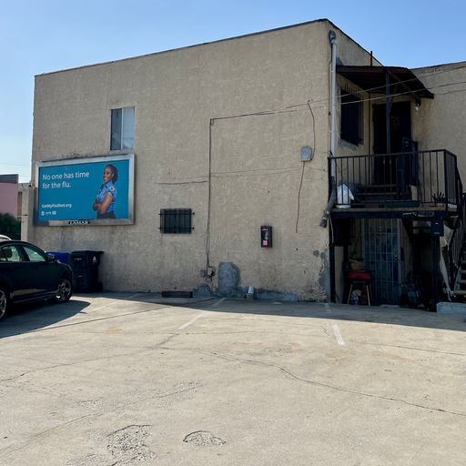 More Photos Of 10007 S San Pedro St, Los Angeles Apartments For Lease