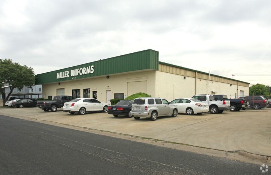 More Photos Of 650 Canion St, Austin Warehouse For Lease