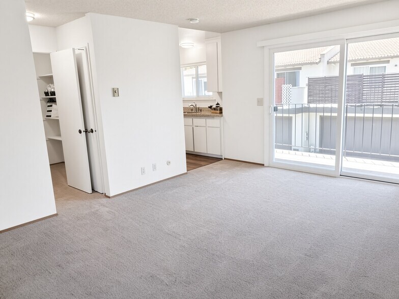 More Photos Of 239 Easy St, Mountain View Apartments For Sale