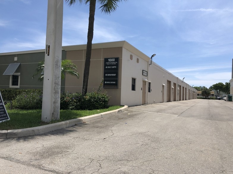 More Photos Of 1050 NW 1st Ave, Boca Raton Light Distribution For Lease