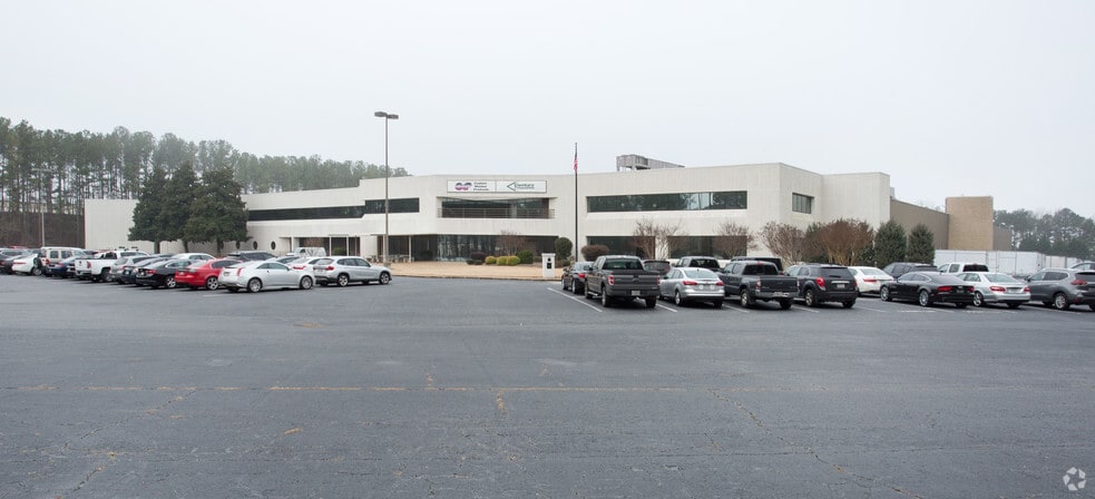 More Photos Of 36 Herring Rd, Newnan Warehouse For Lease