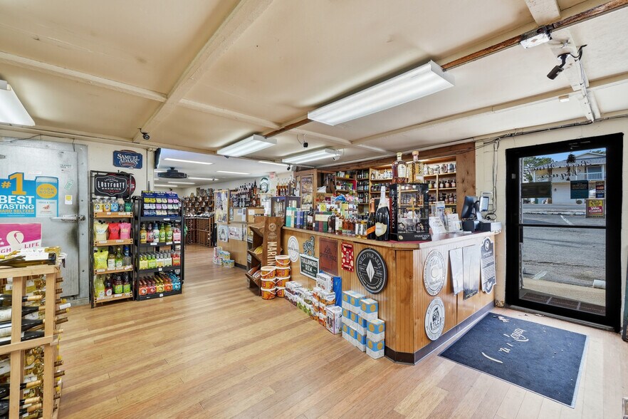 More Photos Of , Eureka Springs Unknown For Sale