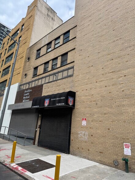More Photos Of 10 Hanover Pl, Brooklyn Office For Lease