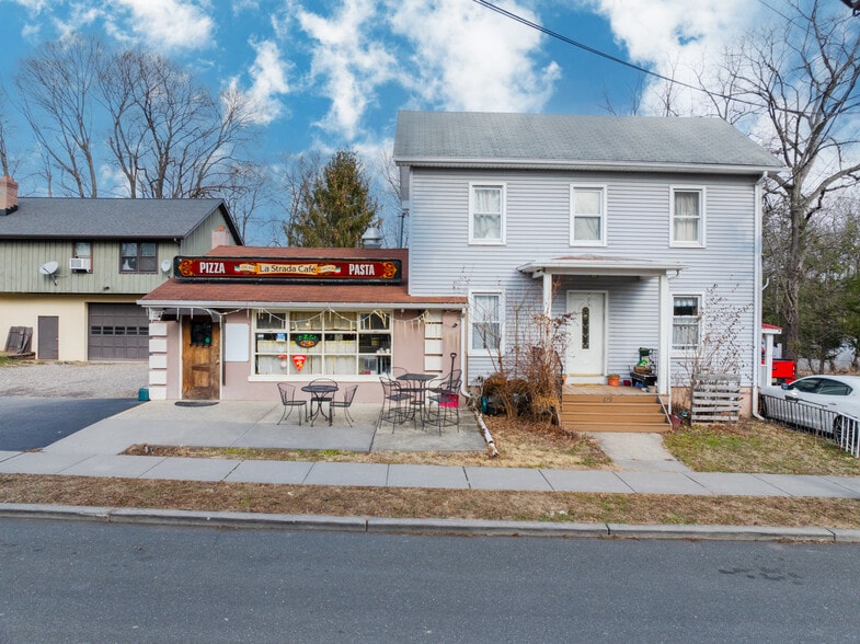 More Photos Of La Strada Cafe, Branchburg Restaurant For Sale