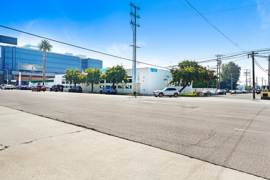 More Photos Of 11570 W Olympic Blvd, Los Angeles Medical For Sale