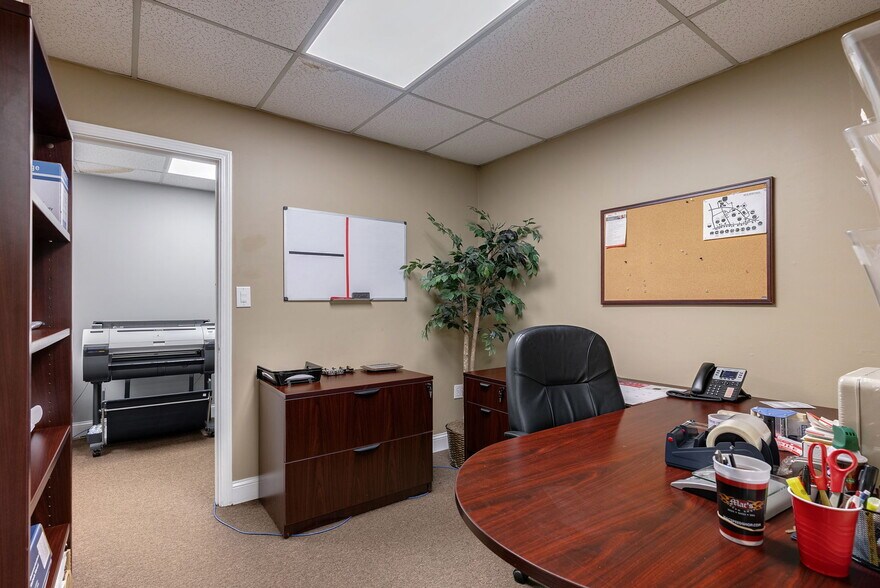 More Photos Of 328 Commerce Blvd, Bogart Warehouse For Sale