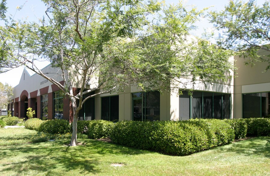 More Photos Of 300 Wind River Way, Alameda Unknown For Lease