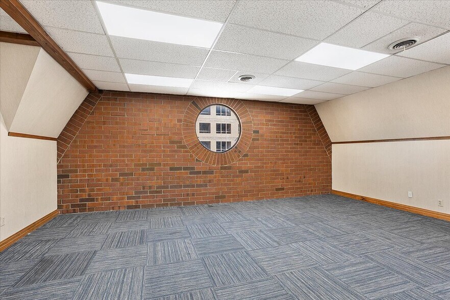 More Photos Of 205 26th St, Ogden Loft Creative Space For Lease
