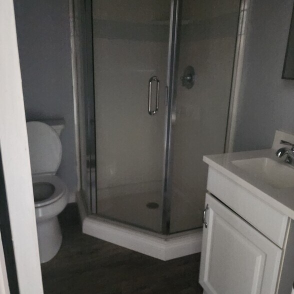 More Photos Of 401 N Spring St, Independence Apartments For Sale