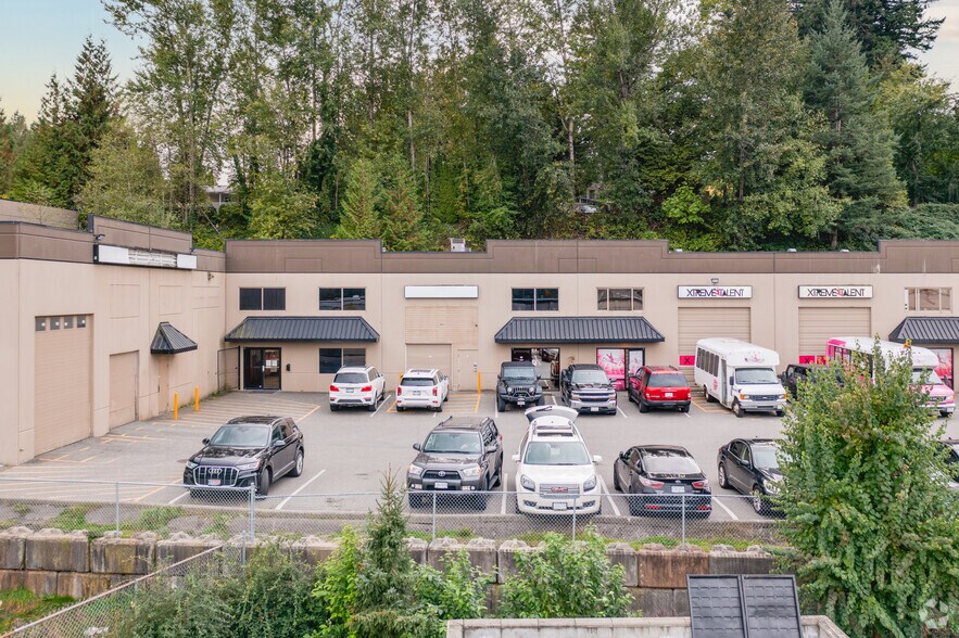 More Photos Of 34100 S Fraser Way, Abbotsford Distribution For Sale
