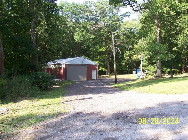 More Photos Of 121 Braddock Rd, Markleysburg Warehouse For Sale