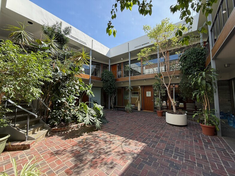 More Photos Of 16 Lancaster Ave, Ardmore Coworking Space