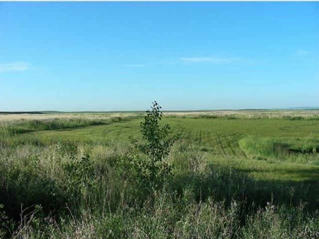 More Photos Of 12 Ave SE, High River Land For Sale