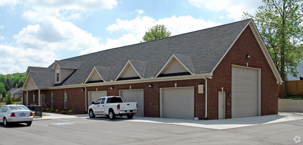 More Photos Of 9695 Lebanon Rd, Mount Juliet Office For Lease