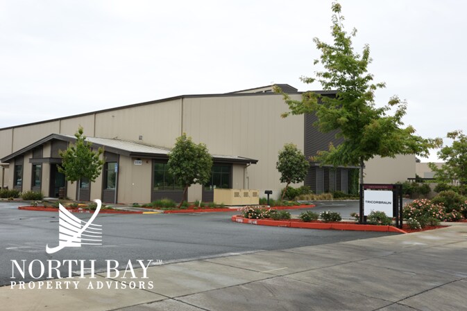 More Photos Of 3300 N Laughlin Rd, Santa Rosa Warehouse For Lease