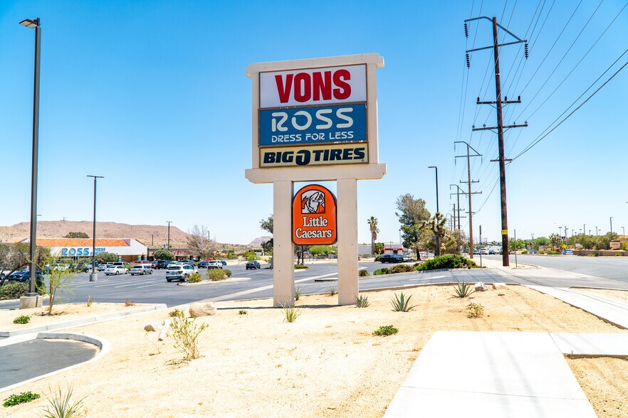 More Photos Of Vons Supermarket, Yucca Valley Supermarket For Sale