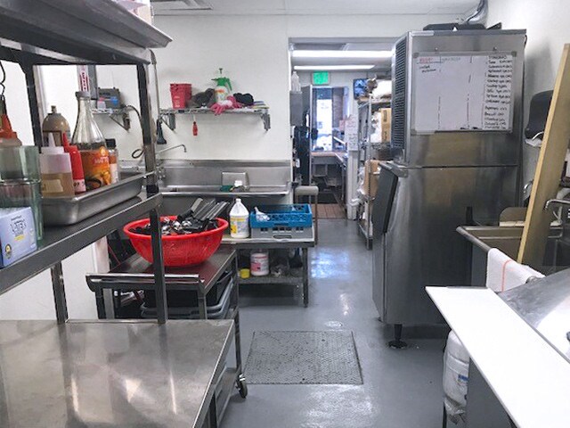 More Photos Of 2301-2309 Main St, Santa Monica Storefront Retail Office For Lease