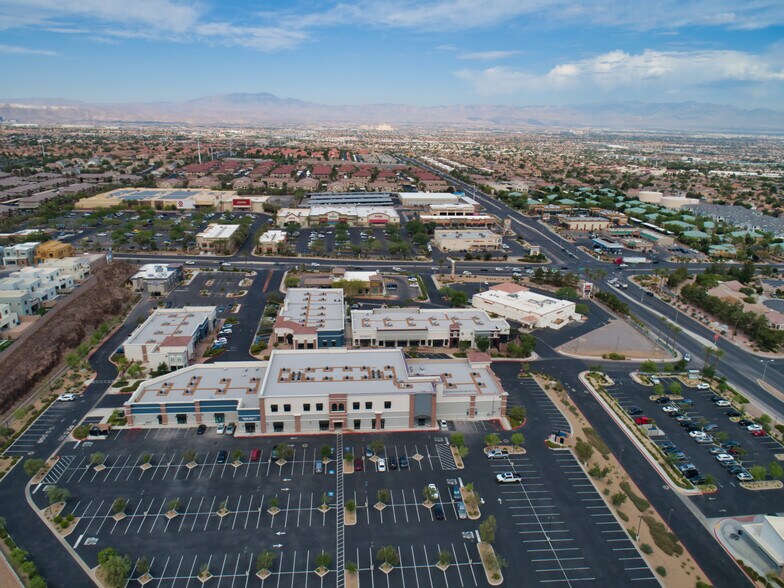 More Photos Of 670 S Green Valley Pky, Henderson Storefront Retail Office For Lease