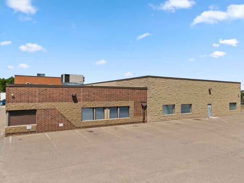 More Photos Of 1187 E 68th Ave, Denver Manufacturing For Sale
