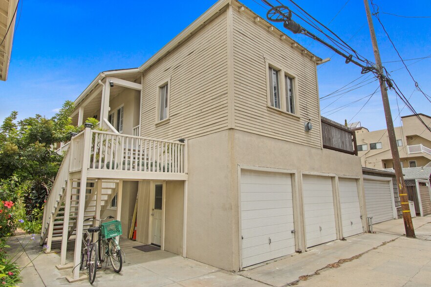 More Photos Of 5901 E Ocean Blvd, Long Beach Apartments For Sale