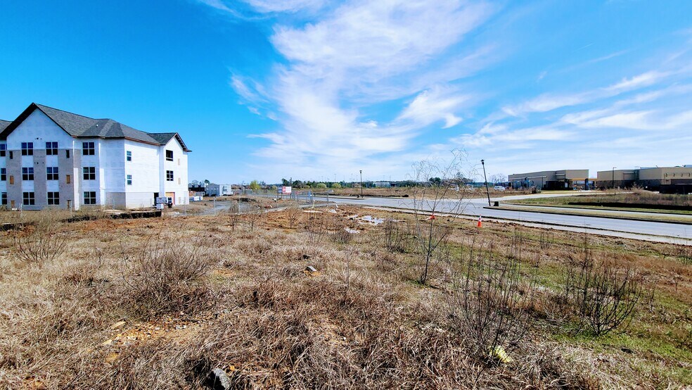More Photos Of Country Club Pky, Maumelle Land For Lease