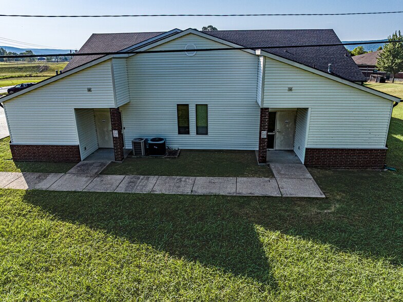 More Photos Of 1821 E Main St, Mountain View Office For Sale