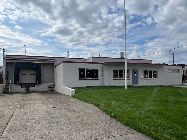 More Photos Of 28960 Lakeland Blvd, Wickliffe Unknown For Lease